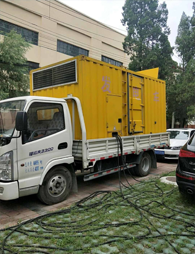 方正发电车出租-柴油发电机组排烟系统设计要求及其考虑因素